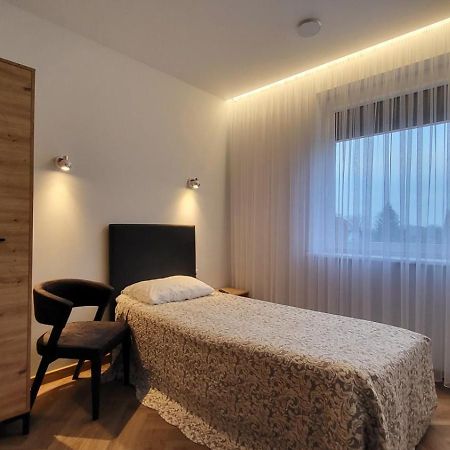 Kybartai Sveciu Namai "Robeda House"酒店 外观 照片