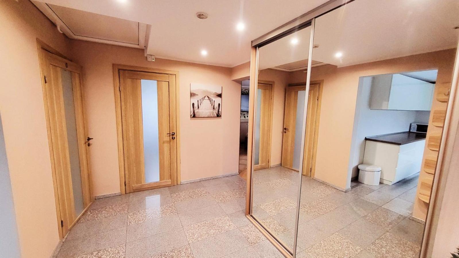 Kybartai Sveciu Namai "Robeda House"酒店 外观 照片